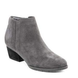 GRAY WATERPROOF SUEDE BOOTIES